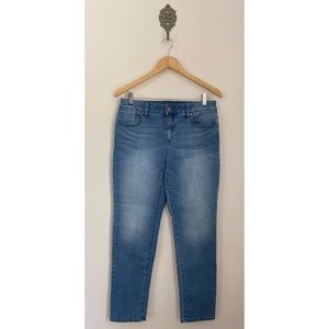 Chico's Platinum • Washed Blue Curvy Ankle Cropped Jeans